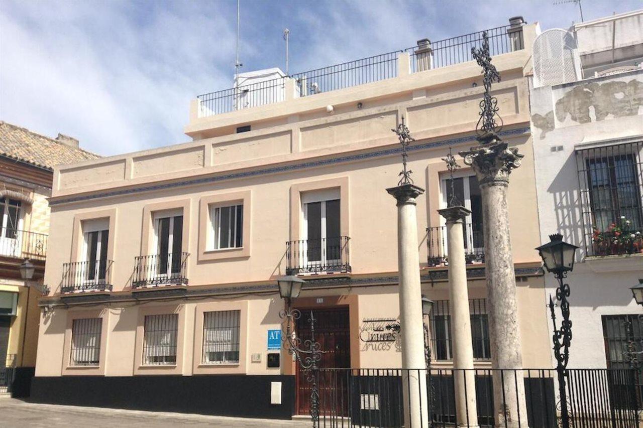 Apartamentos Las Cruces Sevilla Buitenkant foto