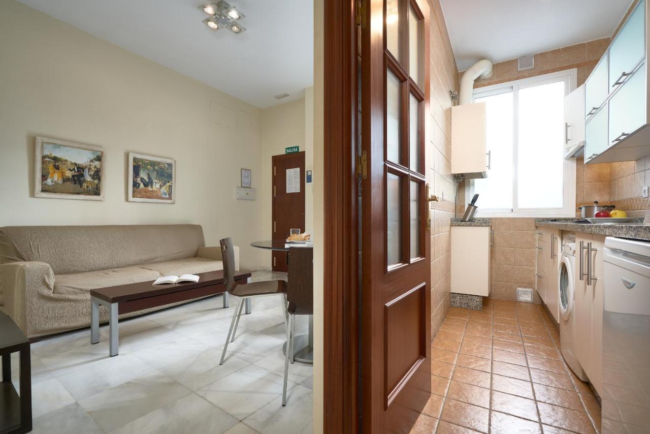 Apartamentos Las Cruces Sevilla Buitenkant foto