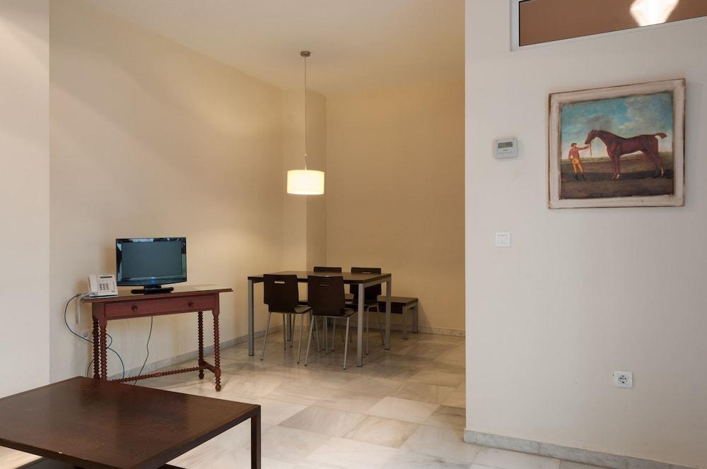 Apartamentos Las Cruces Sevilla Buitenkant foto