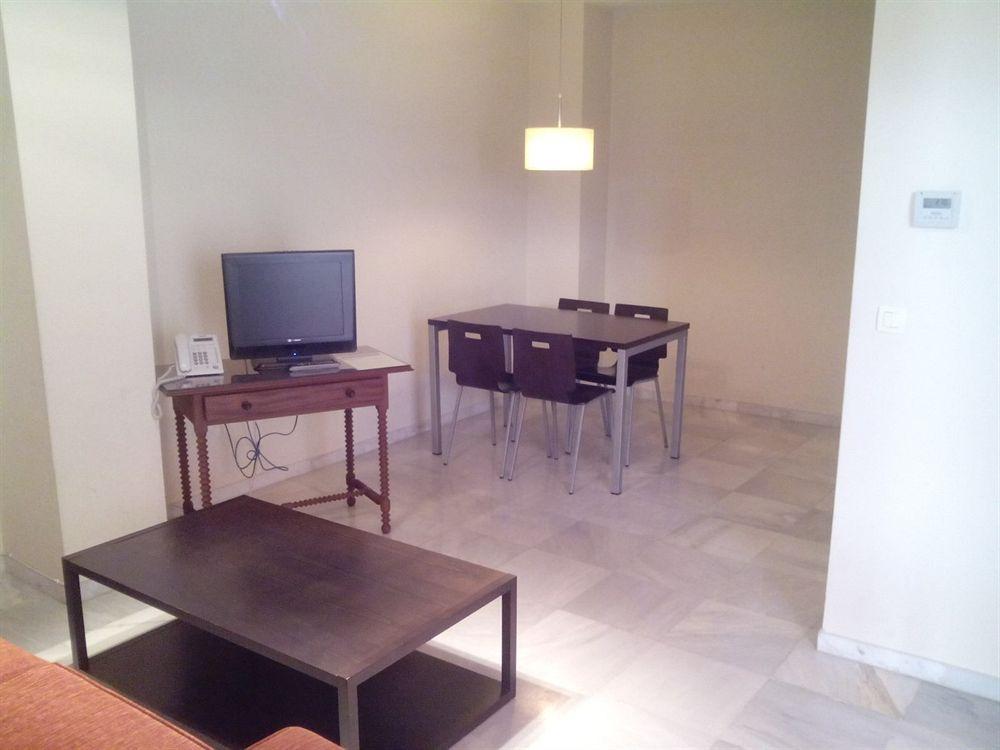 Apartamentos Las Cruces Sevilla Buitenkant foto