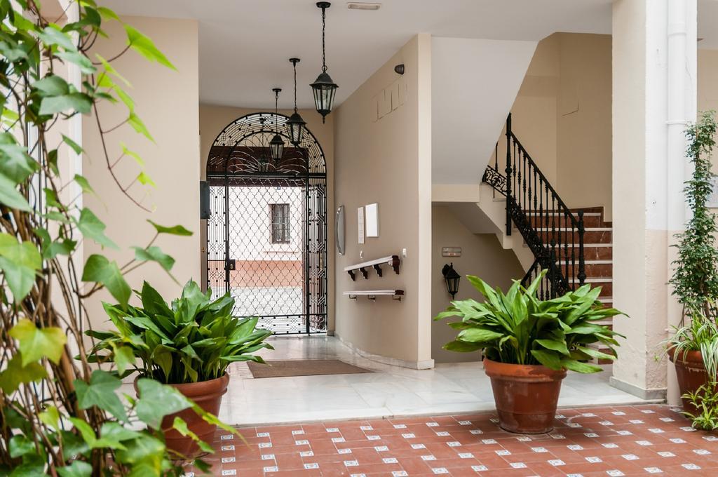 Apartamentos Las Cruces Sevilla Buitenkant foto