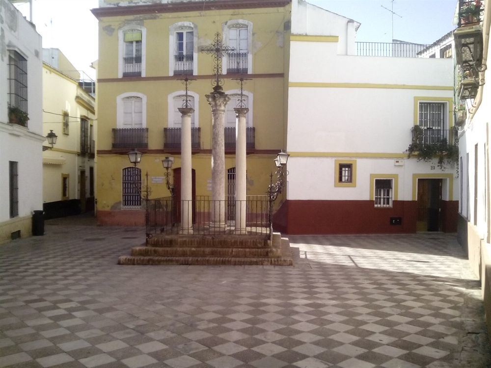 Apartamentos Las Cruces Sevilla Buitenkant foto